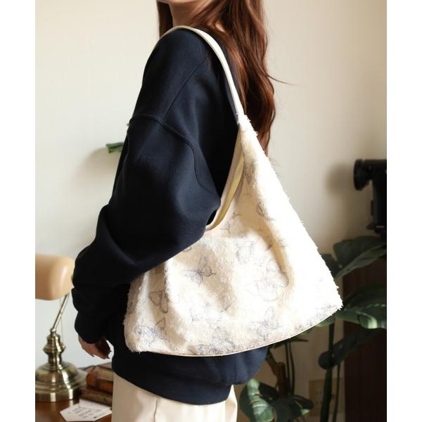 ショルダーバッグ バッグ バタフライ刺繍 ホーボーショルダーバッグ レディース