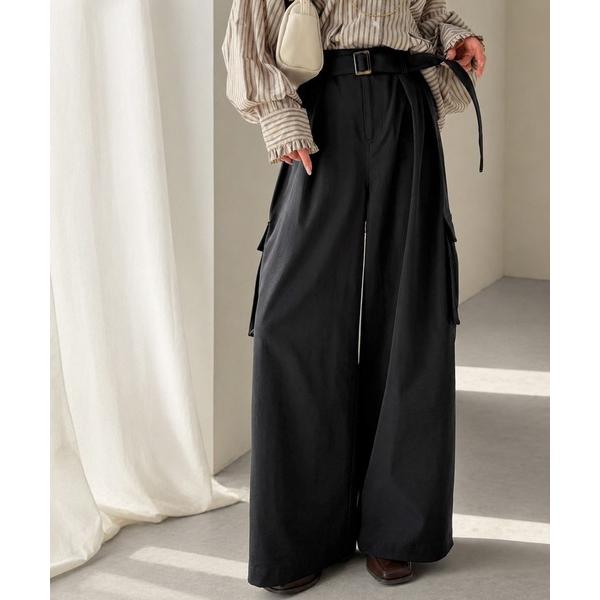 ワイドパンツ カーゴパンツ 一着で、ラフなのにキレイを叶える2タックロングベルト付きカーゴパンツ レ...