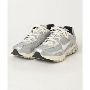 NIKE（ナイキ） スニーカー VOMERO 18 CM ズーム ボメロ 18 CM MIF4456