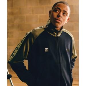 FRED PERRY（フレッドペリー） ジャージ Knitted Front Track Jacket