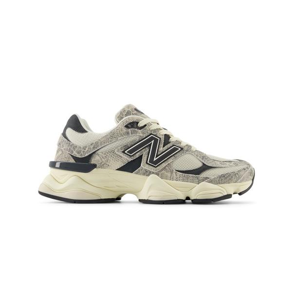 「New Balance」 ローカットスニーカー 25.5cm グレー レディース