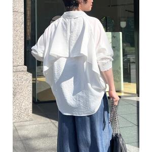 ブラウス シャツ 「甘くないフリルシャツ」麻調バックフリルブラウス レディース