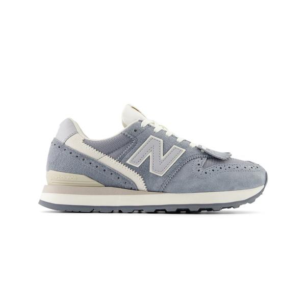 「New Balance」 ローカットスニーカー 23.5cm グレー レディース