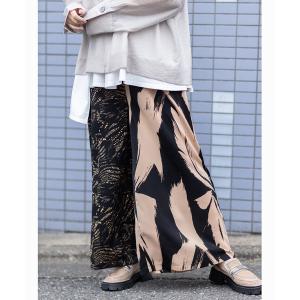 パンツ 「WEB限定アイテム」プリント切替フレアーパンツ レディース