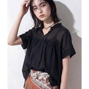 ブラウス シャツ 半袖 「洗える／軽やか」フリル衿ギャザーブラウス レディース