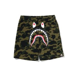 A BATHING APE（アベイシングエイプ） パンツ CRAZY CAMO SHARK SWEAT