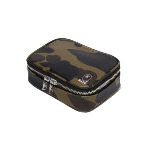 ベイシングエイプ　ポーチ A BATHING APE（アベイシングエイプ） ポーチ SOLID CAMO BANANA MINI