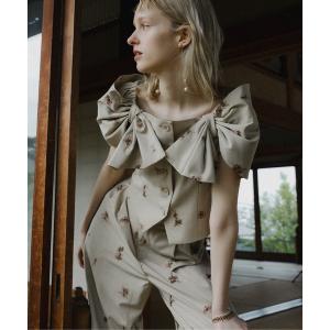 パンツドレス Petal Embroidery Setup Pants Dress