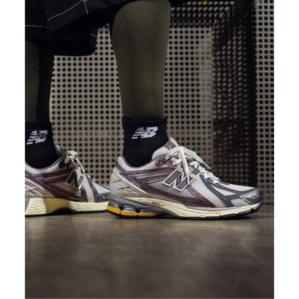 「New Balance」 ローカットスニーカー 23.5cm グレー系その他 メンズ