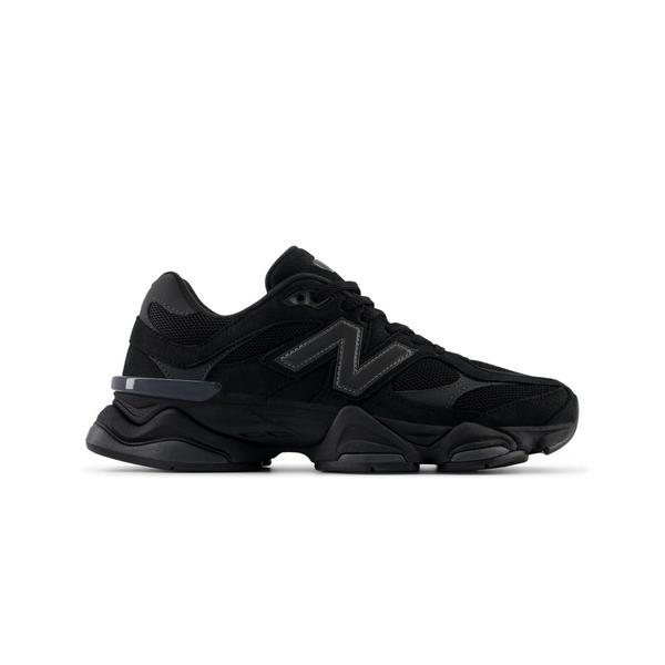 「New Balance」 ローカットスニーカー 26.0cm ブラック レディース