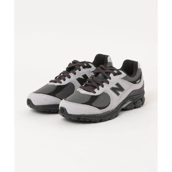 ニューバランス スニーカー 「New Balance」2002R レディース