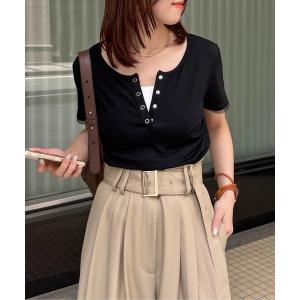 ヘンリーネック tシャツ 半袖 ヘンリーネックチャーム付きコンパクトTシャツ レディース