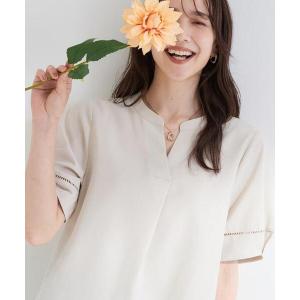 ブラウス シャツ 半袖 「洗濯後しわになりにくい/インせずきまる」お袖のハシゴレースで涼やかに 麻調スキッパーブラウス レディース