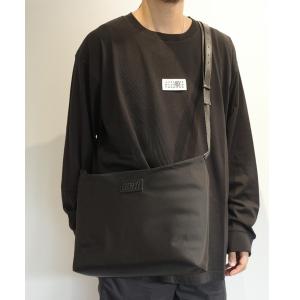 ショルダーバッグ MM6　NYLON CROSSBODY メンズ レディース