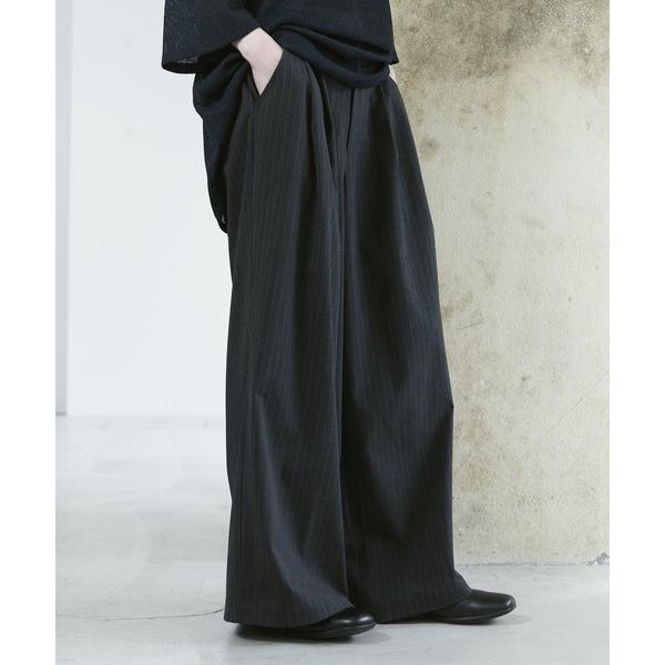 「remer」 スラックス LARGE グレー メンズ