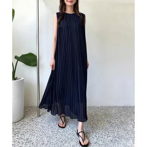 ワンピース シアープリーツワンピース