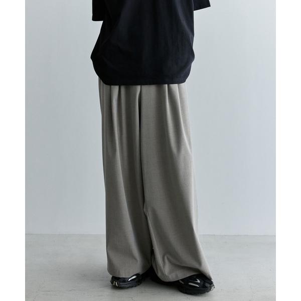 「remer」 スラックス MEDIUM グレイッシュベージュ メンズ