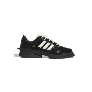 アディダス　adidas スニーカー adidas originals FORUM SQ W（アディダスオリジナルス フォーラム SQ W） レディース