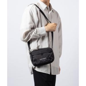 ショルダーバッグ 「Calvin Klein / カルバン・クライン」BOLD CAMERA BAG ロゴ カメラバッグ / ショルダーバッグ メンズ レディース