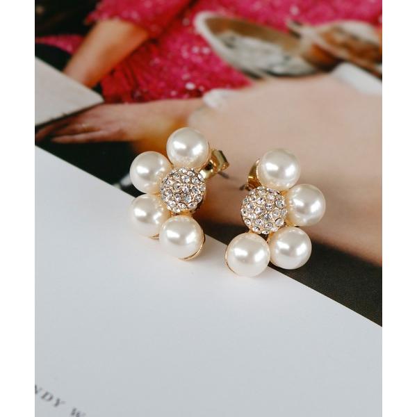 ピアス 4粒パール＆パヴェボールハーフフラワーピアス 結婚式 パーティー お呼ばれ オケージョン レ...