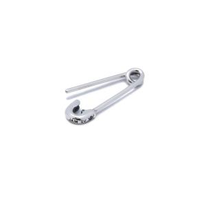CHROME HEARTS（クロムハーツ） ピアス セーフティーピン CHクロス