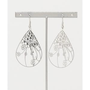 ピアス さくら透かしピアス