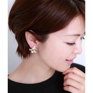 イヤリング メタルフラワーイヤリング レディースの買取情報