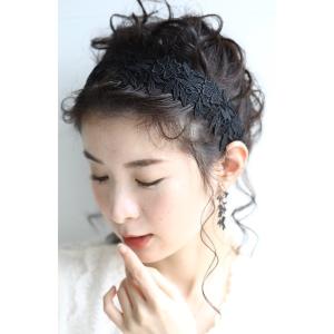 カチューシャ 簡単に華やかさアップ。花レースカチューシャ