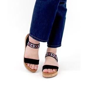 サンダル MINNETONKA / ストラップサンダル