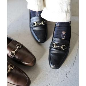 ローファー かかとが踏めて靴ずれしにくい。ウッドヒールのスクエアトゥトラッドローファーパンプス レディース