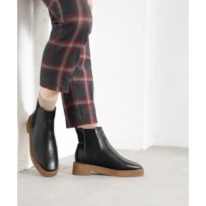 ブーツ 軽量プラットフォームソールのスクエアトゥサイドゴアブーツ