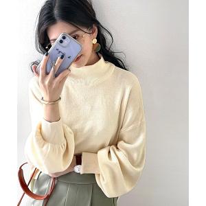 ニット 柔らか綿100％。ぽわん袖タートルネックニット