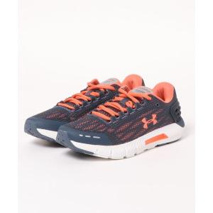 スニーカー 《UNDER ARMOUR》UA W CHARGED ROGUE