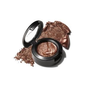 CHANEL シャネル オンブル エサンシエル 246 ボワ ヌワール