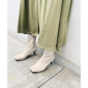 ブーツ ワイドスクエアトゥ ショートブーツ (5.5cmヒール)