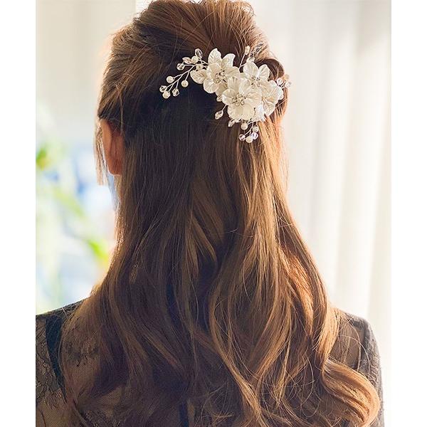 ヘアクリップ ビジュー＆パールフラワーモチーフヘアクリップ 結婚式 パーティー お呼ばれ オケージョ...