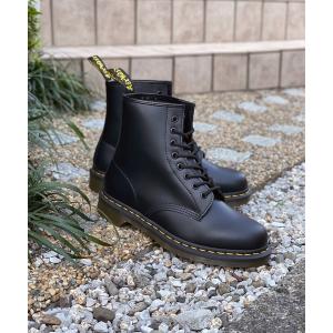 dr Martens quad スクエア UK5 8ホール コーディネート詳細