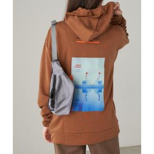 パーカー バックプリントオーバーサイズパーカー