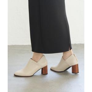 パンプス 本革ピースのスクエアトゥ/ウッドヒールブーティー