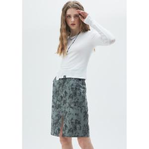 レディース スカート A'GEM/9 × .kom「LUV IS TRUE/ラブ イズ トゥルー」MIDI SKIRT/スリット総柄スカート｜zozo