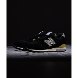 スニーカー CM996