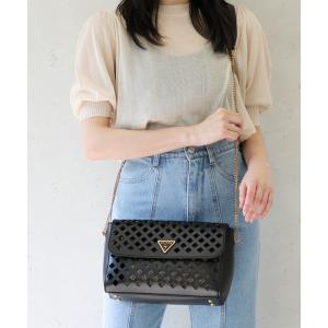 GUESS（ゲス） ショルダーバッグ バッグ タテ型 シャドーモノグラム