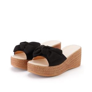 CHARLES ＆ KEITH（チャールズ&キース） 厚底 サンダル Nerissa