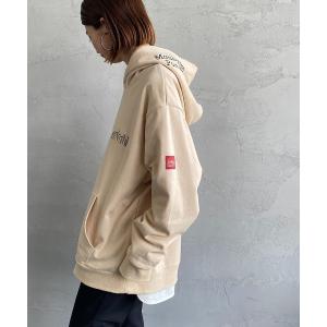 パーカー [MANHATTAN PORTAGE/マンハッタンポーテージ] 別注 フード刺繍スウェットパーカー