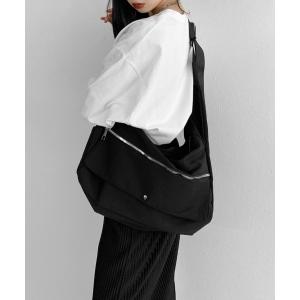 ショルダーバッグ バッグ Zipper design shoulder bag / ジッパーデザインショルダーバッグ レディース