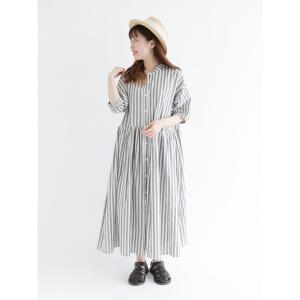 ワンピース スタンドカラーワンピース