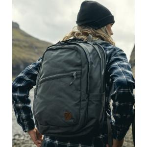 リュック レディース Raven 28L (FJALLRAVEN/フェールラーベン)