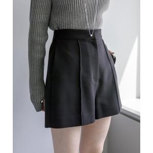 パンツ NEWピンタックショートパンツ