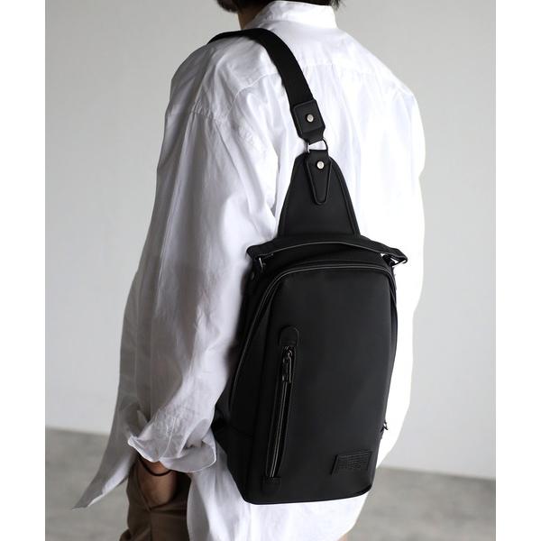 ウエストポーチ 「グッシオ ウォーモ」ボディバッグ　左右両かけ　ワンショルダー　PUレザー メンズ ...