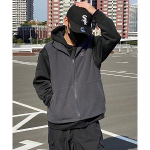 ダウンベスト ダウン ワッペン付きフリースベスト